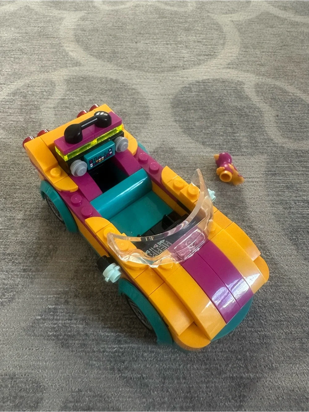 LEGO Friends Andrea's Car & Stage (41390)